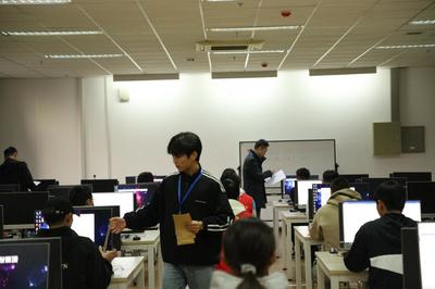 2020年陕西省高职院校技能大赛计算机类两大赛项在我院举行